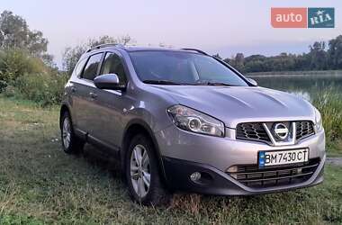 Позашляховик / Кросовер Nissan Qashqai+2 2010 в Сумах