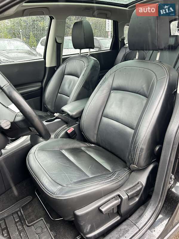 Внедорожник / Кроссовер Nissan Qashqai+2 2010 в Сумах