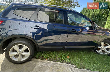 Внедорожник / Кроссовер Nissan Qashqai+2 2010 в 