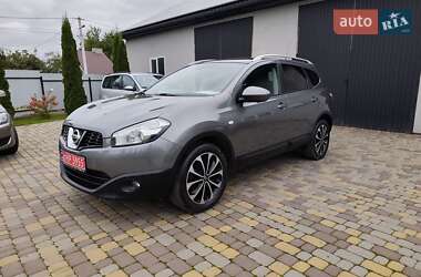 Внедорожник / Кроссовер Nissan Qashqai+2 2012 в Нововолынске