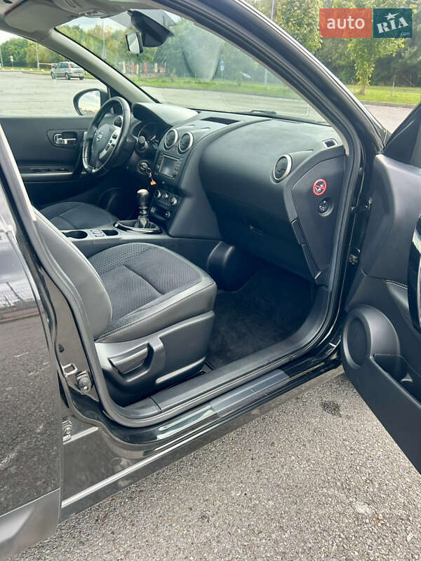 Внедорожник / Кроссовер Nissan Qashqai+2 2013 в Львове фото 18 Внедорожник / Кроссовер Nissan Qashqai+2 2013 в Львове