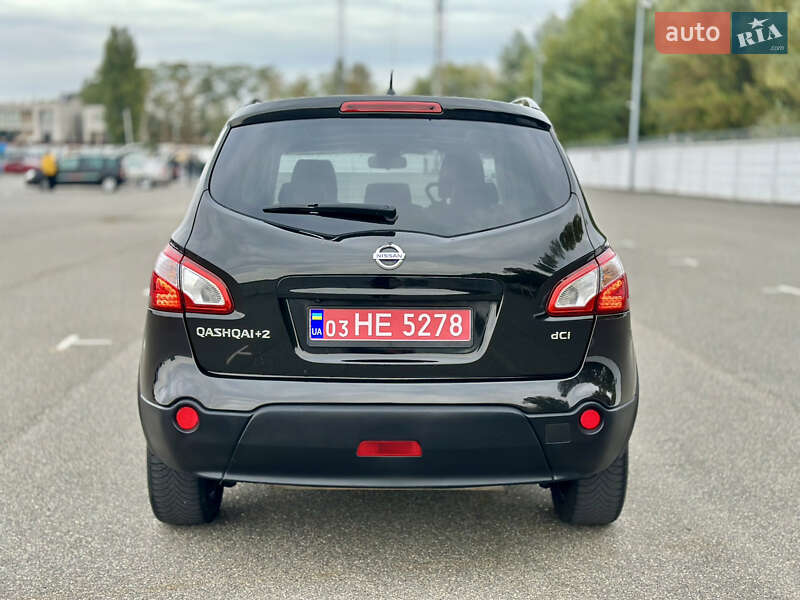 Внедорожник / Кроссовер Nissan Qashqai+2 2013 в Киеве