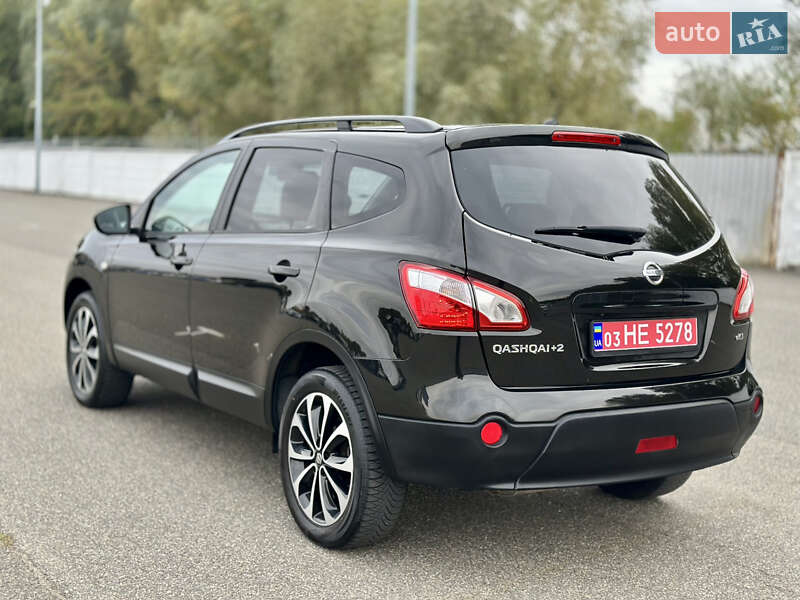 Внедорожник / Кроссовер Nissan Qashqai+2 2013 в Киеве