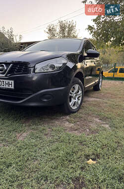 Внедорожник / Кроссовер Nissan Qashqai+2 2011 в Владимире