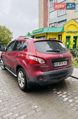 Позашляховик / Кросовер Nissan Qashqai+2 2010 в Хмельницькому