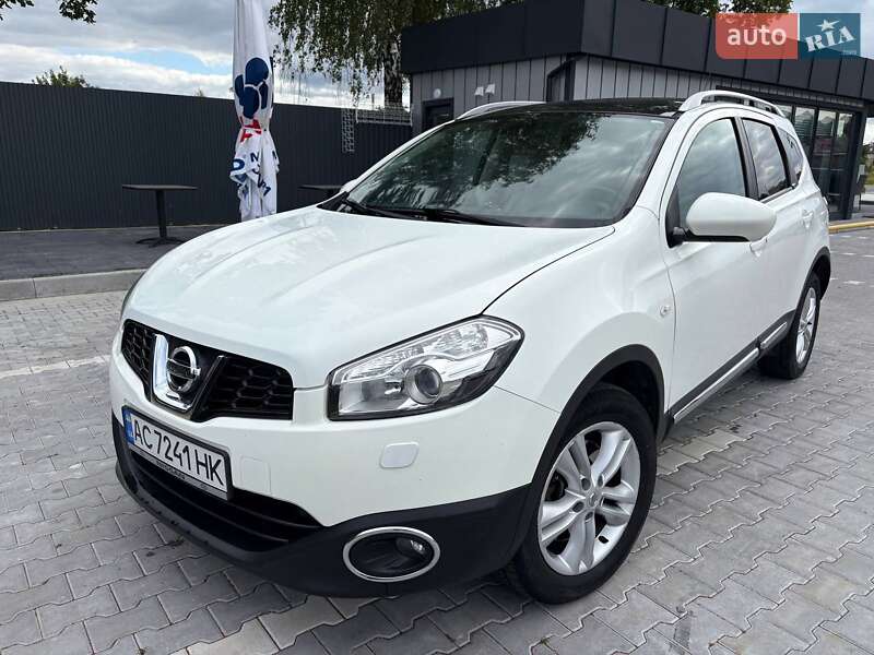 Nissan Qashqai+2 2012