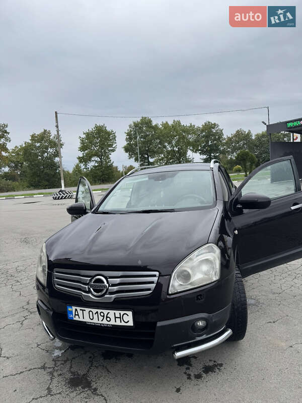 Внедорожник / Кроссовер Nissan Qashqai+2 2009 в Снятине фото 3 Внедорожник / Кроссовер Nissan Qashqai+2 2009 в Снятине