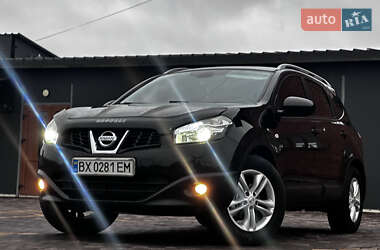 Внедорожник / Кроссовер Nissan Qashqai+2 2011 в 
