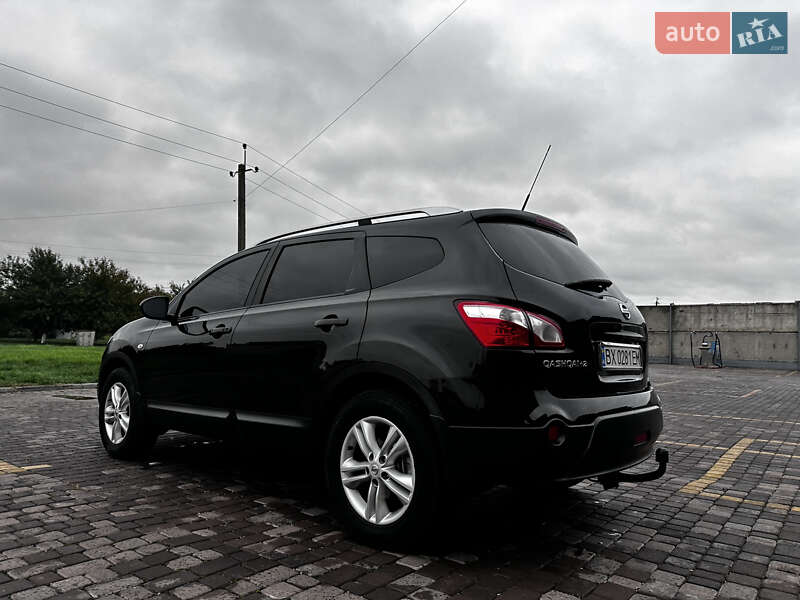 Внедорожник / Кроссовер Nissan Qashqai+2 2011 в Теофиполе фото 10 Внедорожник / Кроссовер Nissan Qashqai+2 2011 в Теофиполе