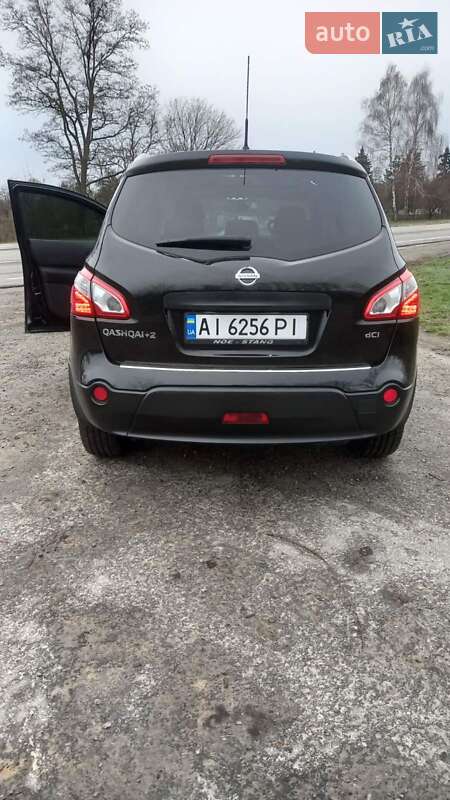 Внедорожник / Кроссовер Nissan Qashqai+2 2011 в Броварах