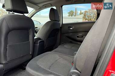 Внедорожник / Кроссовер Nissan Qashqai+2 2009 в 