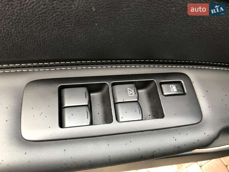 Внедорожник / Кроссовер Nissan Qashqai+2 2013 в Житомире фото 50 Внедорожник / Кроссовер Nissan Qashqai+2 2013 в Житомире