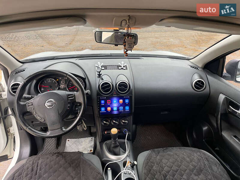 Внедорожник / Кроссовер Nissan Qashqai+2 2013 в Новых Санжарах