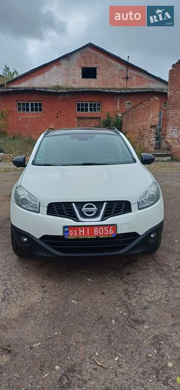 Внедорожник / Кроссовер Nissan Qashqai+2 2013 в Чернигове
