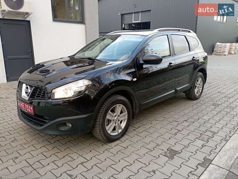 Внедорожник / Кроссовер Nissan Qashqai+2 2011 в Дубно