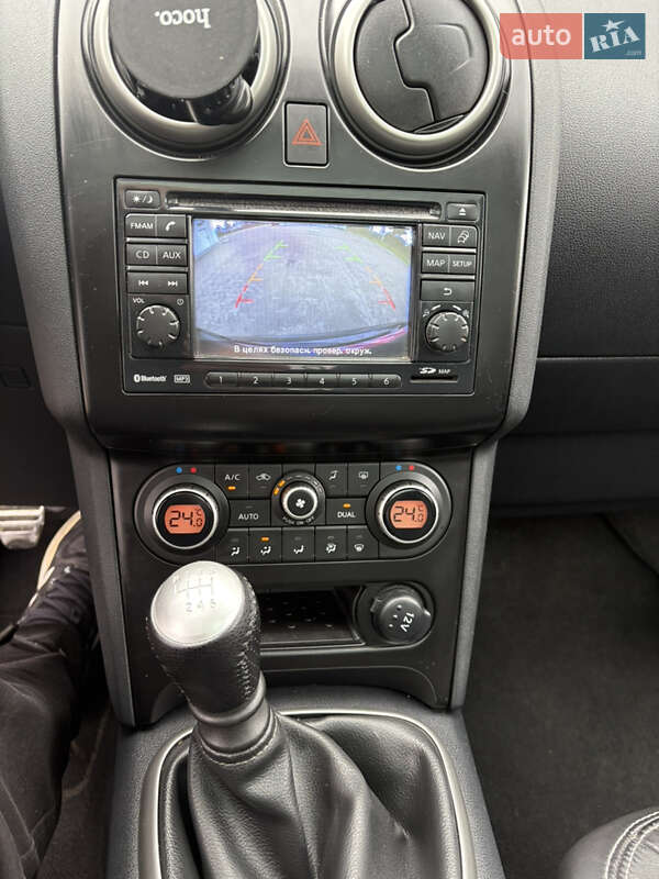 Позашляховик / Кросовер Nissan Qashqai+2 2010 в Заболотові