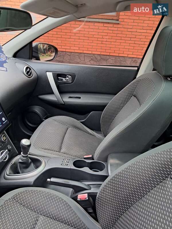 Внедорожник / Кроссовер Nissan Qashqai+2 2009 в Ковеле фото 27 Внедорожник / Кроссовер Nissan Qashqai+2 2009 в Ковеле