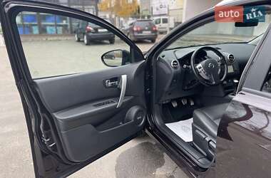 Внедорожник / Кроссовер Nissan Qashqai+2 2013 в 