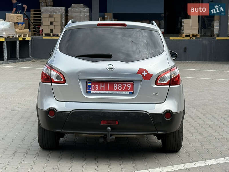 Позашляховик / Кросовер Nissan Qashqai+2 2012 в Рівному фото 10 Позашляховик / Кросовер Nissan Qashqai+2 2012 в Рівному