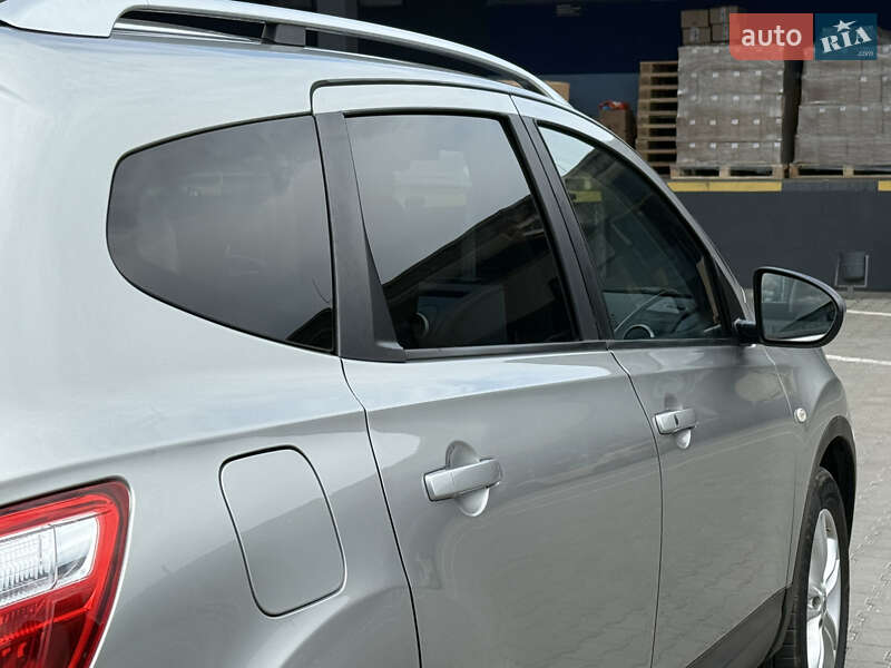 Позашляховик / Кросовер Nissan Qashqai+2 2012 в Рівному фото 29 Позашляховик / Кросовер Nissan Qashqai+2 2012 в Рівному