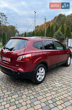 Позашляховик / Кросовер Nissan Qashqai+2 2011 в 
