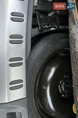 Позашляховик / Кросовер Nissan Qashqai+2 2011 в 