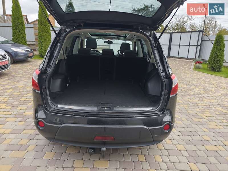 Внедорожник / Кроссовер Nissan Qashqai+2 2013 в Нововолынске фото 18 Внедорожник / Кроссовер Nissan Qashqai+2 2013 в Нововолынске