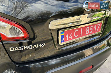 Внедорожник / Кроссовер Nissan Qashqai+2 2011 в 