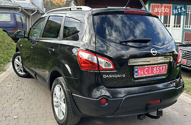 Внедорожник / Кроссовер Nissan Qashqai+2 2011 в 