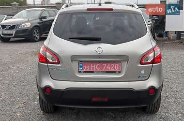 Внедорожник / Кроссовер Nissan Qashqai+2 2012 в 