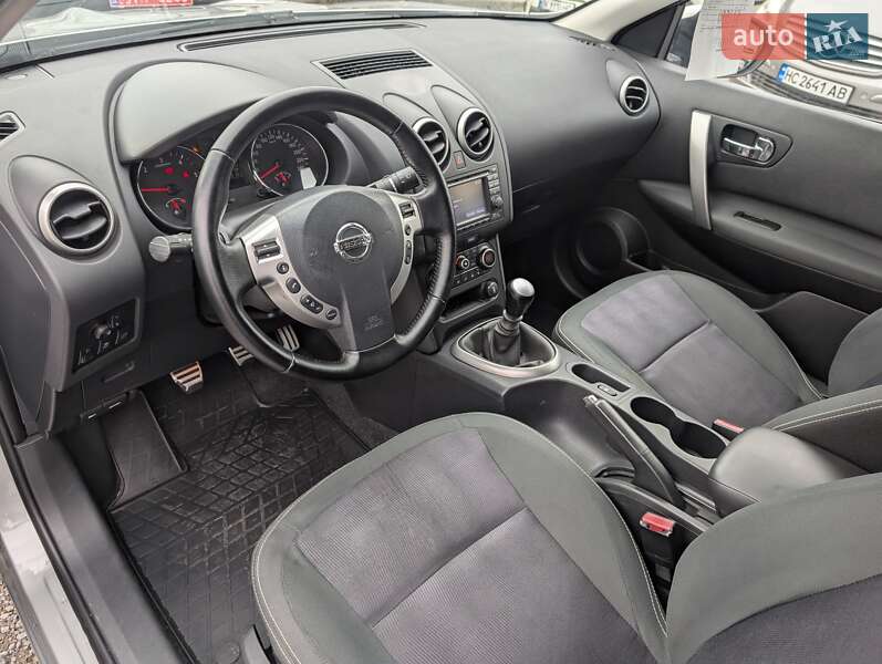 Позашляховик / Кросовер Nissan Qashqai+2 2012 в Рівному фото 24 Позашляховик / Кросовер Nissan Qashqai+2 2012 в Рівному