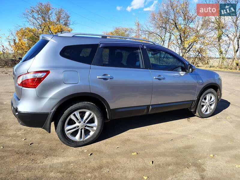 Внедорожник / Кроссовер Nissan Qashqai+2 2010 в Одессе фото 9 Внедорожник / Кроссовер Nissan Qashqai+2 2010 в Одессе