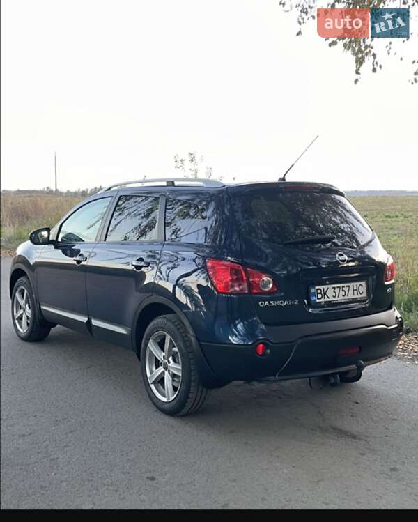 Позашляховик / Кросовер Nissan Qashqai+2 2009 в Дубні фото 7 Позашляховик / Кросовер Nissan Qashqai+2 2009 в Дубні