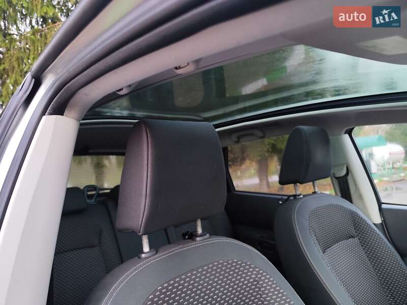Позашляховик / Кросовер Nissan Qashqai+2 2009 в Звягелі фото 31 Позашляховик / Кросовер Nissan Qashqai+2 2009 в Звягелі