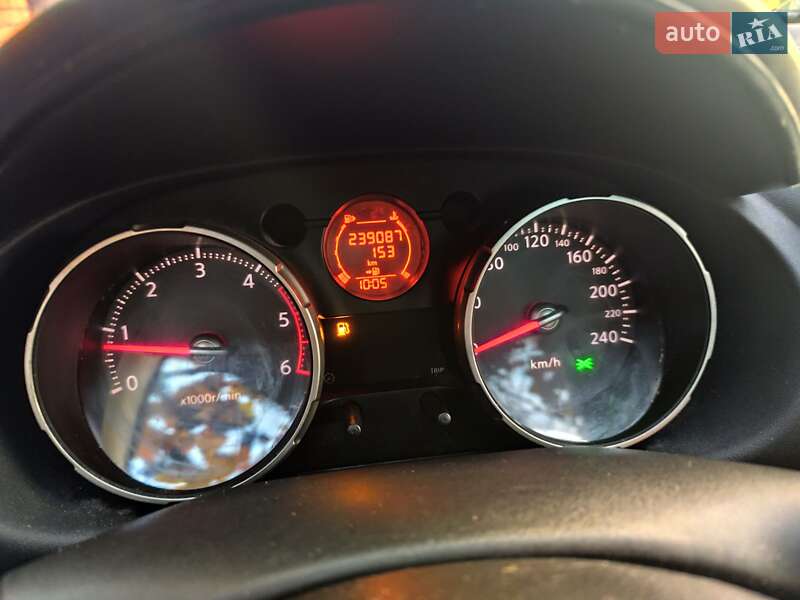 Позашляховик / Кросовер Nissan Qashqai+2 2009 в Звягелі фото 41 Позашляховик / Кросовер Nissan Qashqai+2 2009 в Звягелі