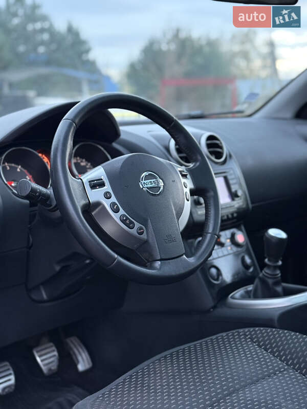 Позашляховик / Кросовер Nissan Qashqai+2 2009 в Самборі фото 46 Позашляховик / Кросовер Nissan Qashqai+2 2009 в Самборі
