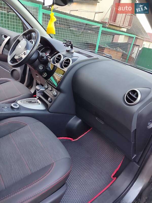 Внедорожник / Кроссовер Nissan Qashqai+2 2011 в Тернополе фото 13 Внедорожник / Кроссовер Nissan Qashqai+2 2011 в Тернополе