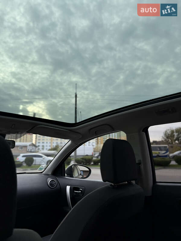 Внедорожник / Кроссовер Nissan Qashqai+2 2011 в Луцке фото 11 Внедорожник / Кроссовер Nissan Qashqai+2 2011 в Луцке