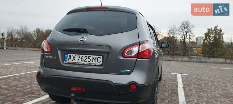 Внедорожник / Кроссовер Nissan Qashqai+2 2012 в Харькове