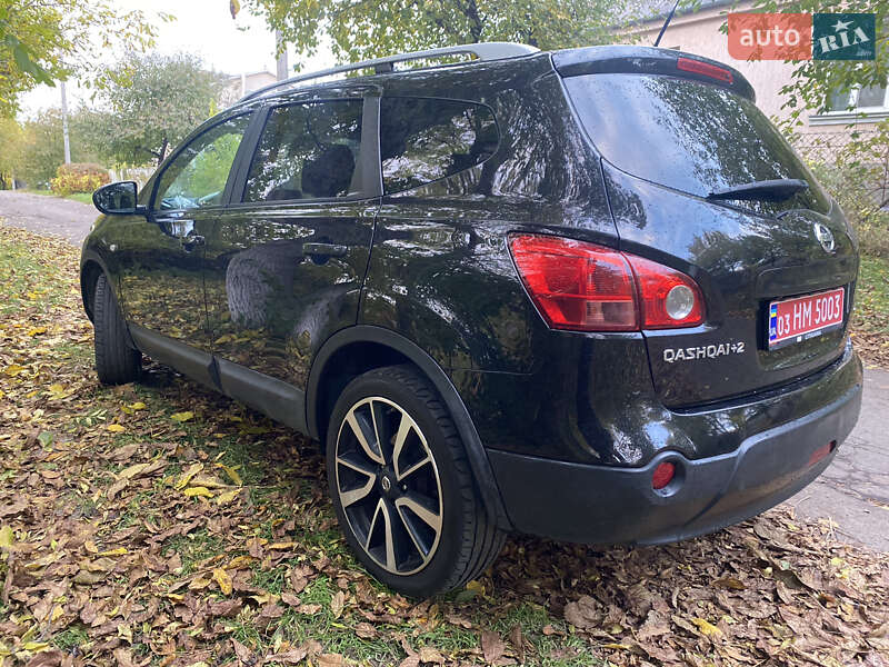 Позашляховик / Кросовер Nissan Qashqai+2 2009 в Рівному
