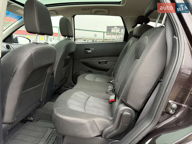 Внедорожник / Кроссовер Nissan Qashqai+2 2011 в Киеве