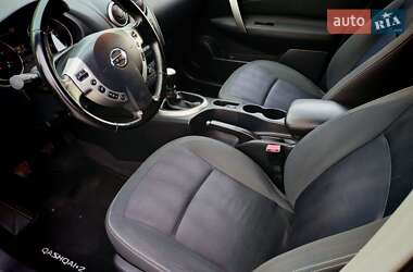 Внедорожник / Кроссовер Nissan Qashqai+2 2011 в 