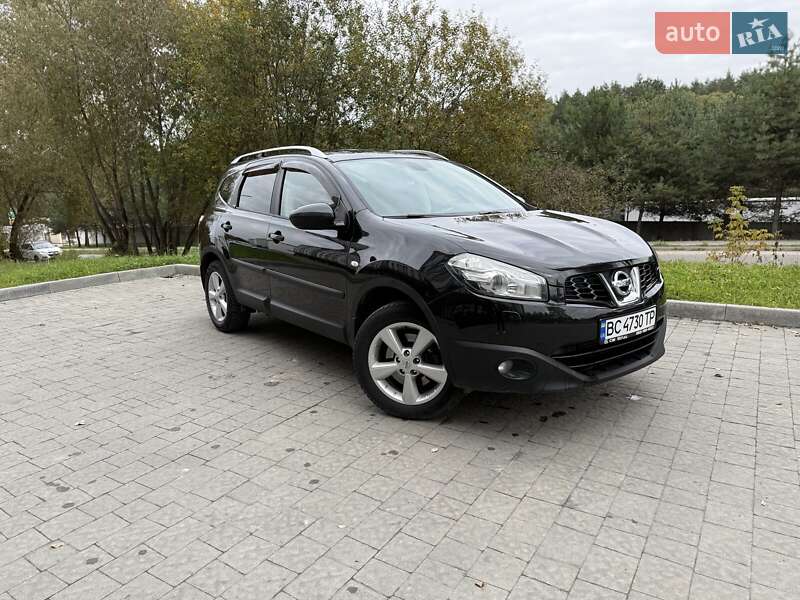 Позашляховик / Кросовер Nissan Qashqai+2 2010 в Новояворівську фото 7 Позашляховик / Кросовер Nissan Qashqai+2 2010 в Новояворівську