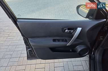 Внедорожник / Кроссовер Nissan Qashqai+2 2012 в 