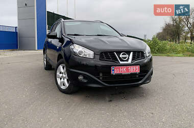 Внедорожник / Кроссовер Nissan Qashqai+2 2010 в Одессе