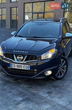 Позашляховик / Кросовер Nissan Qashqai+2 2011 в  фото 8 Позашляховик / Кросовер Nissan Qashqai+2 2011 в