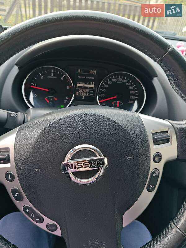 Внедорожник / Кроссовер Nissan Qashqai+2 2011 в Маневичах