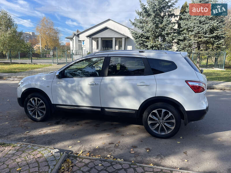 Внедорожник / Кроссовер Nissan Qashqai+2 2010 в Луцке