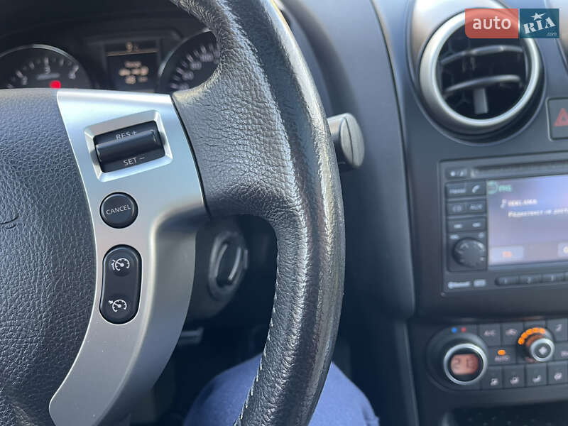 Внедорожник / Кроссовер Nissan Qashqai+2 2010 в Луцке