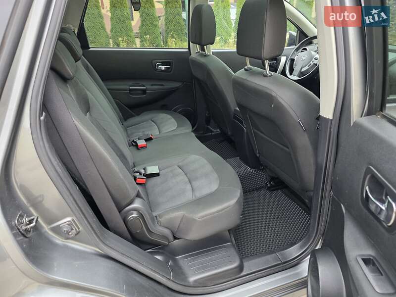 Внедорожник / Кроссовер Nissan Qashqai+2 2011 в Луцке
